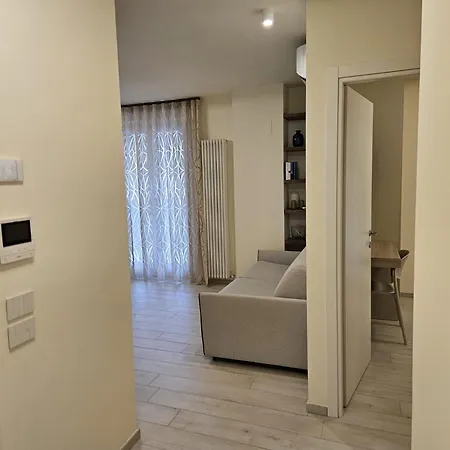 Via Bachelet 8 Luxury House Apartmán Civitanova Marche