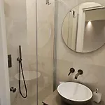 דירה Via Bachelet 8 Luxury House צ'יביטאנובה מארקה