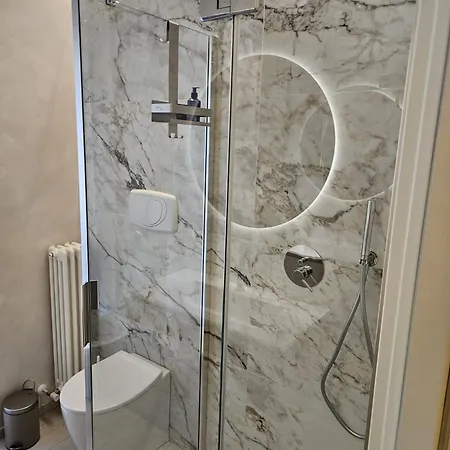 Via Bachelet 8 Luxury House